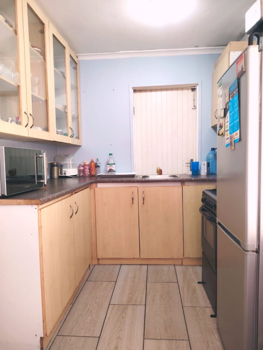 3 Bedroom Property for Sale in Silwood Heights Western Cape